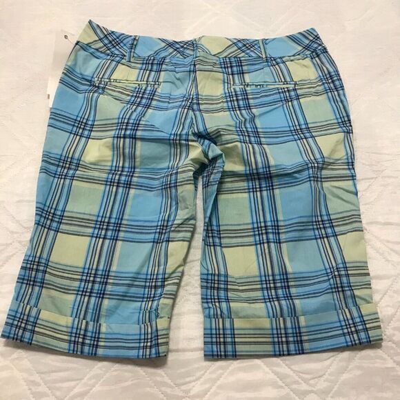 Women's Destiny‎ Plaid Bermuda shorts size 9/10 nwt - Picture 4 of 4
